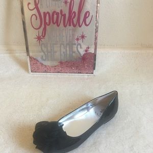 New. Girls Patent Leather Shoe